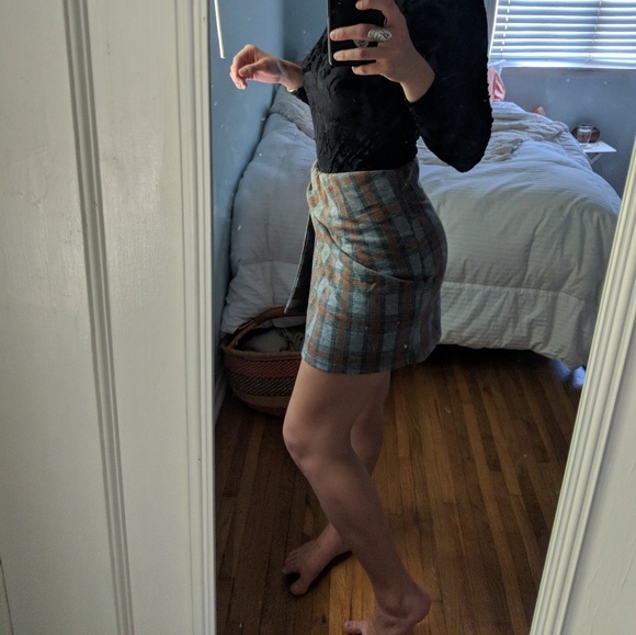Urban outfitters wrap skirt - Picture 5 of 5